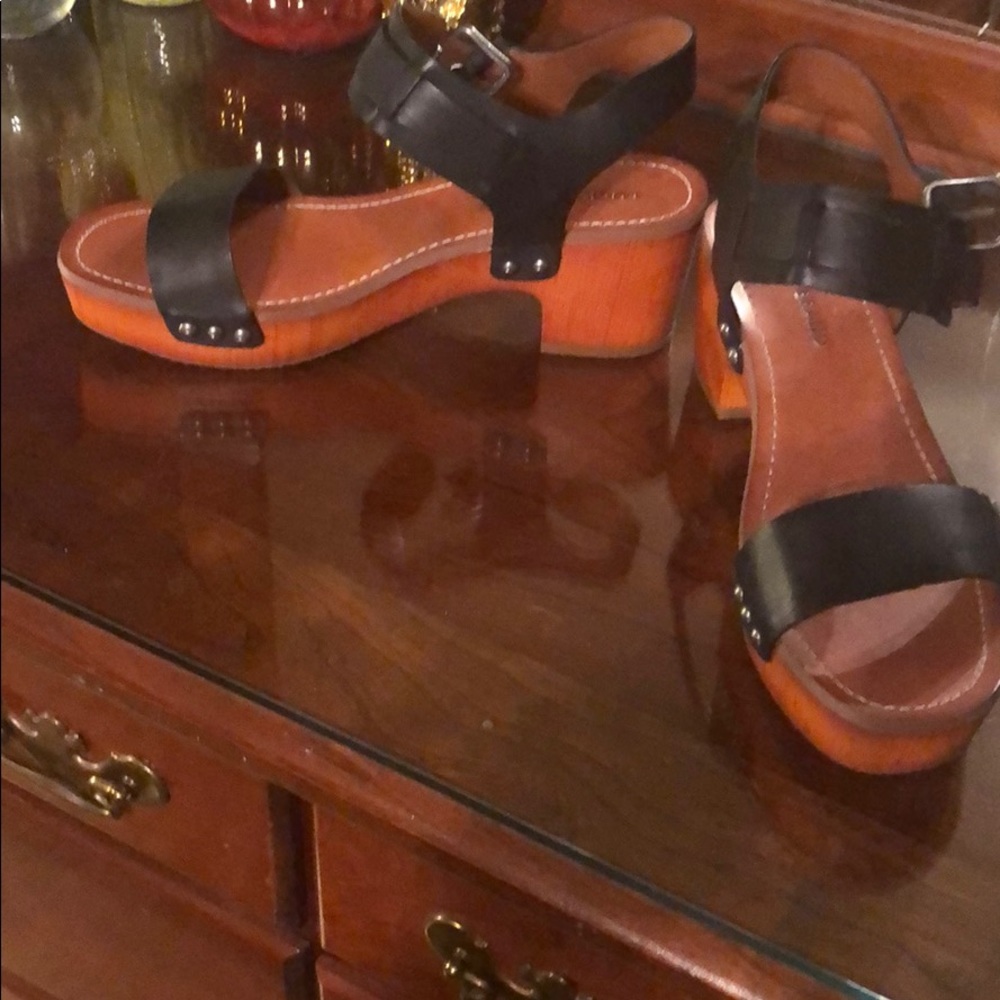 Black wooden heels